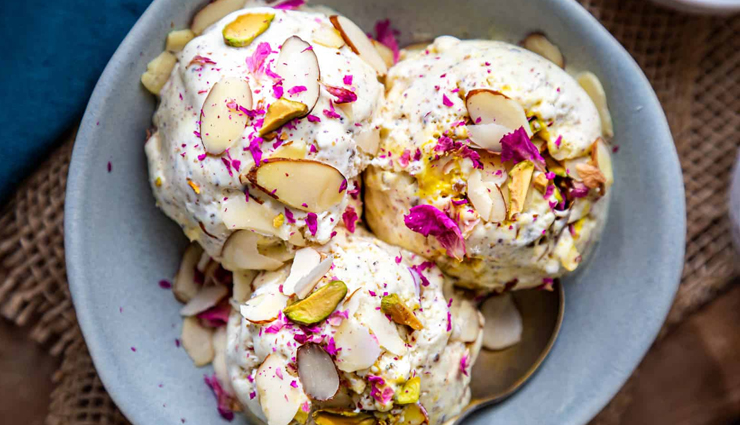 thandai gulkand ice cream,recipe of thandai gulkand ice cream,summer recipes,easy recipes,hunger struck,food