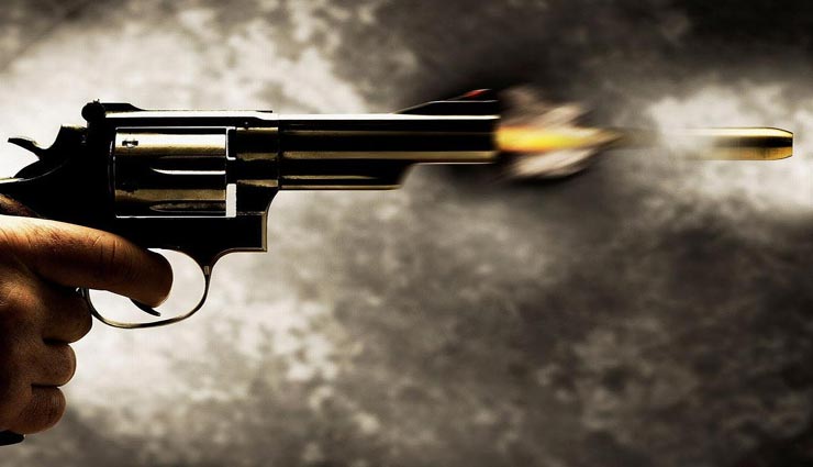 गाजियाबाद : बंदूक लेकर युवती के घर पहुंचा प्रेमी, झगड़े में चलाई गोली और हुई प्रेमिका की भाभी की मौत