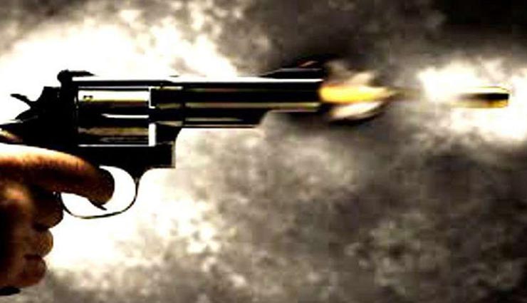 उत्तरप्रदेश : घर के बाहर टहल रहे किसान को गोली मार किया लहूलुहान, अस्पताल में डॉक्टर्स ने किया मृत घोषित