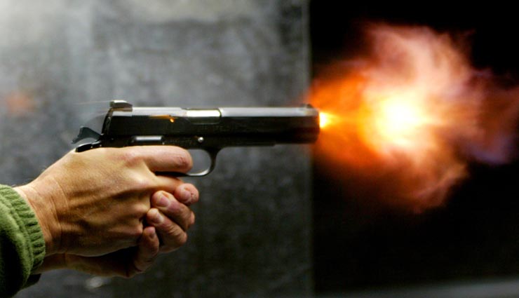 लखनऊ : बेटे को पढ़ाई के लिए टोकना पिता को पड़ा भारी, मार दी गोली, हालत गंभीर