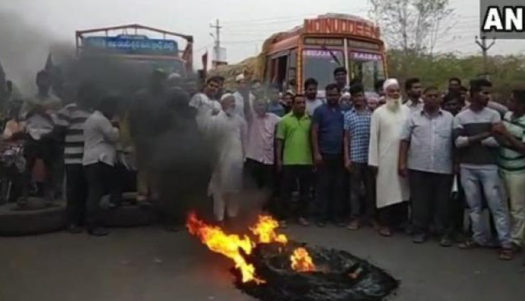 9 साल की बच्ची से 60 साल के शख्स ने किया रेप, आईसीयू में लहूलुहान लड़की, पेड़ से लटका मिला आरोपी का शव