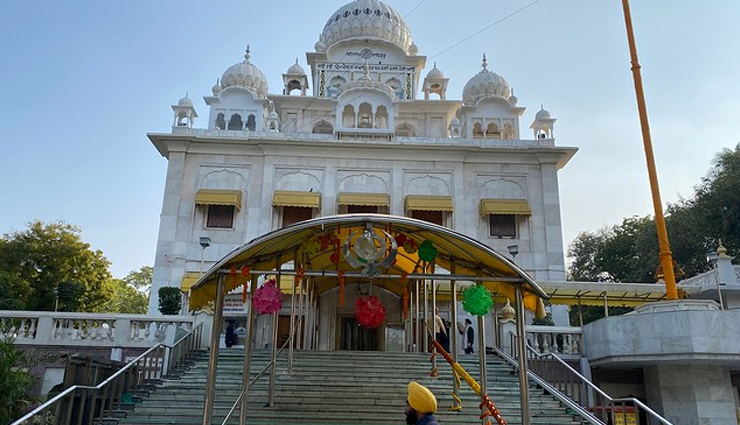 gurdwaras,gurdwaras in delhi,delhi,gurdwara bangla sahib,gurdwara baba banda singh bahadur,gurdwara mata sundri,gurdwara sis ganj sahib,gurdwara dam dama sahib,gurdwara majnu ka tilla
