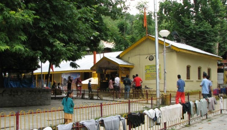 famous gurudwaras india,gurudwaras in india,top gurudwaras in india,must-visit gurudwaras in india,historical gurudwaras in india,sacred gurudwaras of india,sikh pilgrimage sites in india,best gurudwaras to visit in india,popular gurudwaras in india,gurudwaras of india tourism