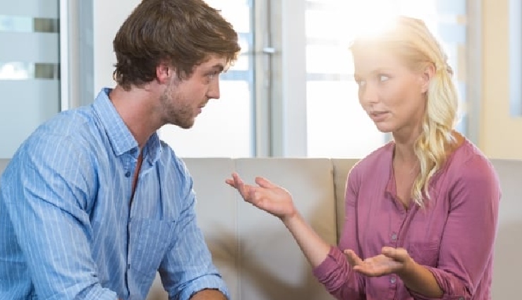 signs something off in your relationship,relationship disconnect,when intimacy fades in a relationship,communication breakdown in relationships,relationship phases,how to fix a troubled relationship,emotional disconnect in relationships,signs of a relationship crisis,strengthening a relationship,overcoming relationship disillusionment