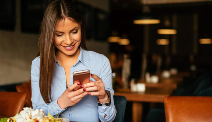 get a guys attention,how to get a guys attention,proven tips to get a guys attention,catch his eye,make eye contact,be unique on instagram,befriend him on social media,positive outlook to get a man attention back,be confident to get a guys attention