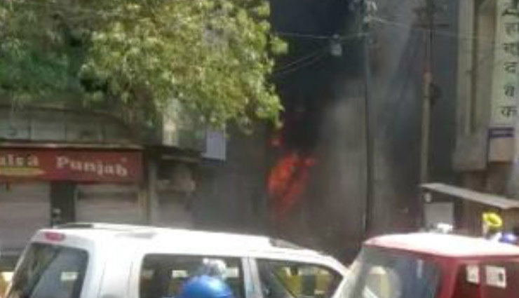 ग्वालियर के तीन मंजिला मकान में लगी भीषण आग,  3 बच्चों और 4 महिलाओं की झुलसकर मौत