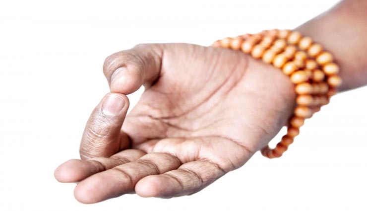 Yoga Day Special: श्वसन संबंधी समस्याओं का इलाज करती है ज्ञान मुद्रा, जानें इसकी विधि और फायदे