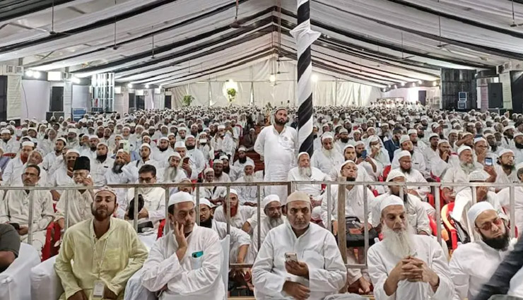 देवबंद में जमीयत का 2 दिनों का सम्मेलन, मौलाना नियाज अहमद फारूकी ने कहा - शासकों ने की गलतियां जिसे हम भुगत रहे हैं 