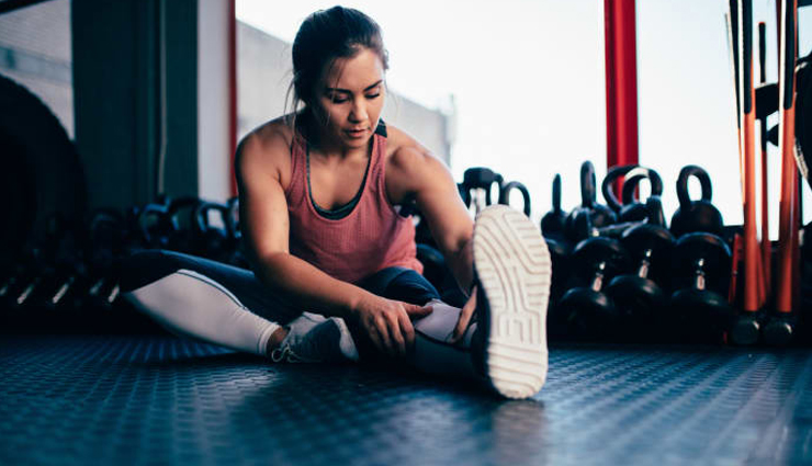 8 Fashion Things You Should Never Wear To The Gym