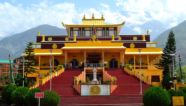 dharamshala monasteries,famous temples in dharamshala,tsuglagkhang complex,namgyal monastery,bhagsunag temple,gyuto monastery,aghanjar mahadev temple,kalachakra temple,spiritual places in dharamshala,visit dharamshala religious sites