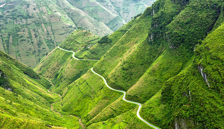 vietnam,vietnam travel,places to visit in vietnam,vietnam tours and travel,travel guide,travel tips