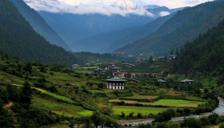 valleys in bhutan,beautiful valleys of bhutan,scenic valleys in bhutan,bhutan picturesque valleys,exploring bhutan stunning valleys,majestic valleys of bhutan,bhutan natural wonders: valleys,best valleys to visit in bhutan,discovering the beauty of bhutan valleys,bhutan travel: must-visit valleys