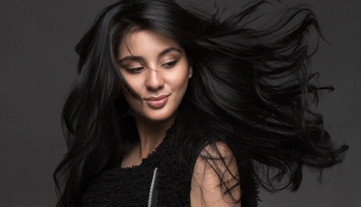 3 DIY Masks To Get Healthy and Shiny Hair