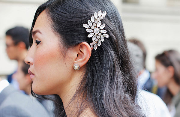 accessories for woman,stylish accessories woman,woman accessories,woman fashion tips,fashion tips,latest fashion trends,evergreen fashion trends