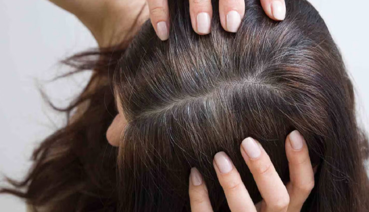 diy potato juice for skin and hair,benefits of potato juice for skin,potato juice for dark spots and pigmentation,potato juice for acne and blemishes,potato juice for hair growth and strengthening,how to use potato juice for skin brightening,natural remedies for skin with potato juice,potato juice for shiny and smooth hair,potato juice for dandruff and itchy scalp,anti-aging skin treatment with potato juice,potato juice for hair fall control,home remedies for skin and hair with potato juice