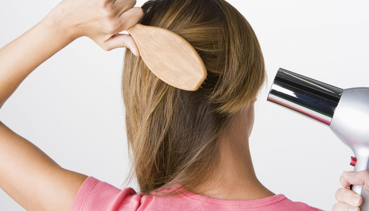 natural ways to maintain dyed hair health,beauty tips,beuaty hacks,maintaining dyed hair tips