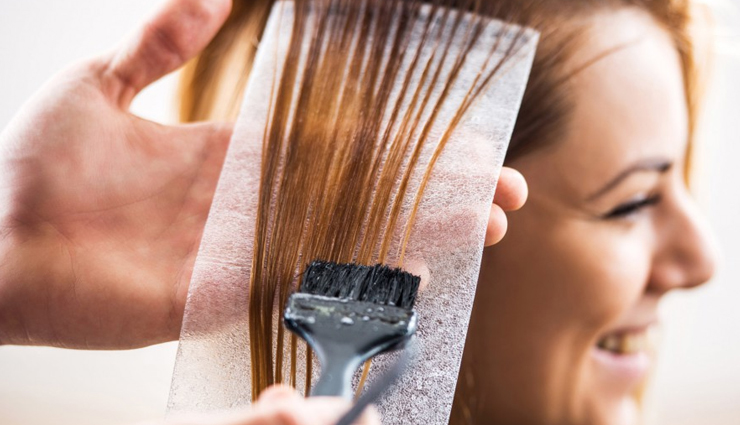 Effective Tips To Apply Hair Color at Home 