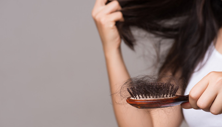 Deficiency of These 4 Vitamins Will Cause You Hair Fall
