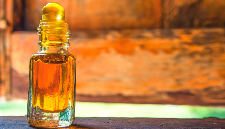 mineral oil,Olive Oil,lemon oil,camphor oil,castor oil,oils that causes hair fall,hair fall tips,hair care tips