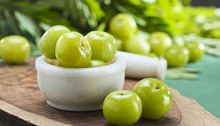 hair fall,home remedies to control hair fall,hair care tips,beauty tips