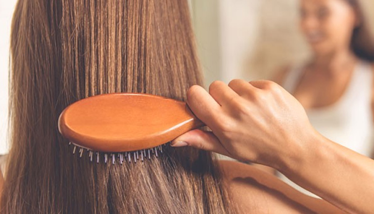 6 Must Try Essential Oils for Quick Hair Growth