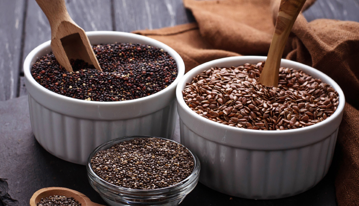 berries,Nuts,chia and flax seeds,spinach,sweet potatoes,food for hair growth,hair care tips,beauty tips