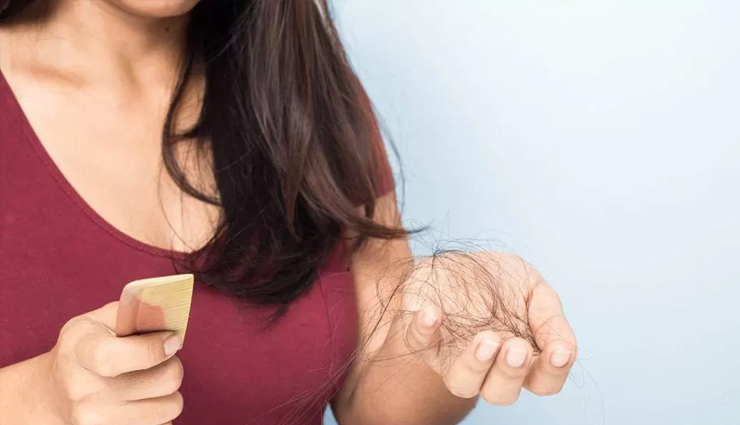 5 Un-known Reasons That are Causing You Hair Loss