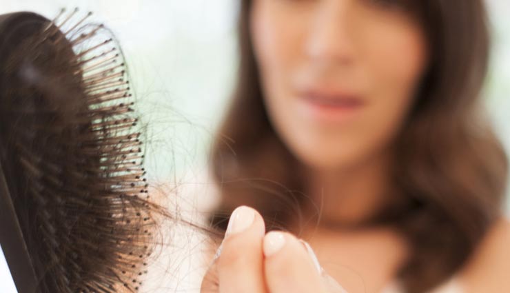 5 everyday habits causing you hair loss,main reason for hair loss,hair loss treatment,hair care tips,home remedies for hair loss,beauty tips