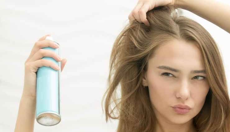 2 DIY Hair Spray To Get Rid of Dandruff Naturally 