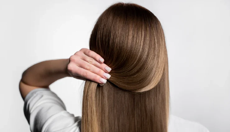 onion juice for hair growth,onion juice for dandruff,onion juice for skin,natural hair remedies,acne treatment home remedy,onion juice benefits,hair root strengthening,scar lightening,glowing skin naturally,anti-inflammatory natural remedies