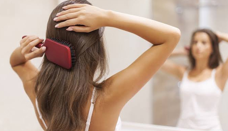 5 Ways To Make Your Hair Stronger Naturally