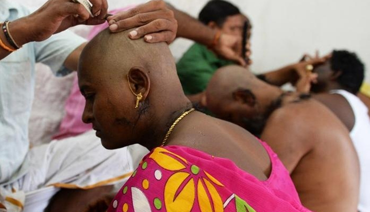 भारत के सबसे चमत्काकरिक मंदिरों में से एक है तिरुपति बालाजी, जानें इससे जुड़े 10 अनोखे रहस्य tirupati balaji facts,interesting information about tirupati balaji,facts and trivia about tirupati balaji,lesser-known facts about tirupati balaji temple,amazing facts about lord venkateswara at tirupati balaji,unknown facts about tirumala tirupati balaji temple,intriguing details about tirupati balaji deity,unveiling the secrets of tirupati balaji,fascinating facts about the famous tirupati balaji temple,surprising facts about tirupati balaji and its history