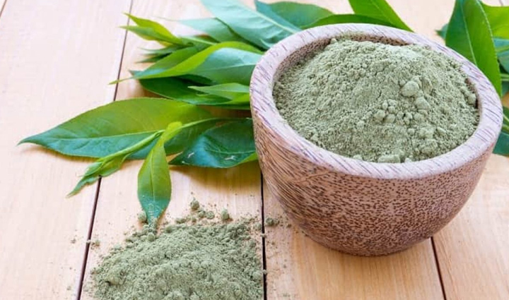 उम्र से पहले सफ़ेद होने लगे हैं बाल, इन नेचुरल डाई से करें इन्हें काला hair has started turning white before age make them black with these natural dyes,beauty tips,beauty hacks