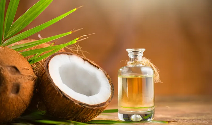 चमकदार बाल पाने के लिए आजमाए ये 10 उपाय, कुछ ही दिनों में फर्क होगा महसूस
try these 10 remedies to get shiny hair you will feel the difference in a few days,beauty tips,beauty hacks