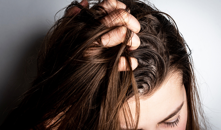 choose hair oil according to hair it will become shiny and healthy,beauty tips,beauty hacks