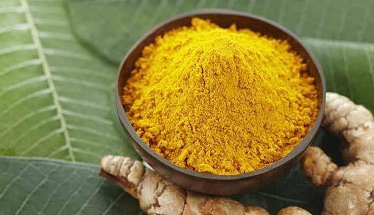 Holi Special 2019: हल्दी के ये 5 फेसपैक बनाए रखेंगे चेहरे की ख़ूबसूरती, ले सकेंगे आप होली का पूरा आनंद 