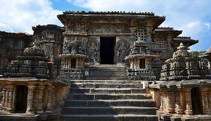 offbeat places in india,unique destinations india,hidden gems india,offbeat travel india,sandakphu darjeeling,halebid karnataka,phugtal gompa zanskar,khajjiar himachal pradesh,kanatal uttarakhand,ziro arunachal pradesh,tawang arunachal pradesh,pavagadh gujarat,champaner unesco site,mawlynnong meghalaya,lonar crater maharashtra,lesser-known tourist spots india,offbeat travel guide india,peaceful getaways india,remote travel destinations india