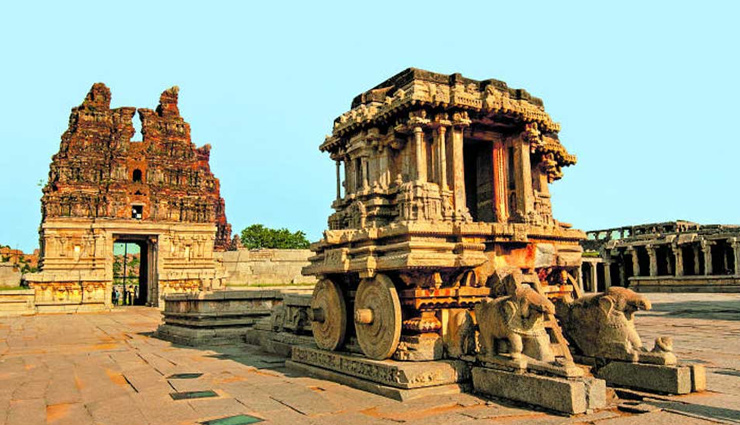 ruins of india,famous ruins of india,hampi,muziris,ellora caves,dholavira,the great wall of kumbhalgarh,places to visit in india,india