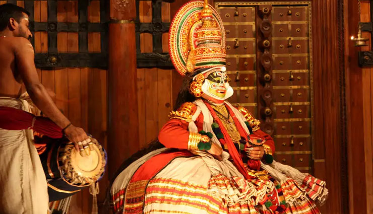 popular festivals in south india,south indian festivals guide,onam festival kerala,mysore dasara celebrations,pongal festival tamil nadu,hampi utsav karnataka,karaga festival bangalore,thrissur pooram temple festival,chithirai thiruvizha madurai,ugadi festival andhra pradesh,mahamaham festival tamil nadu,vishu festival kerala,traditional festivals of south india,famous south india cultural festivals,south india festival tour packages,south indian temple festivals,harvest festivals in south india,cultural festivals in south india.