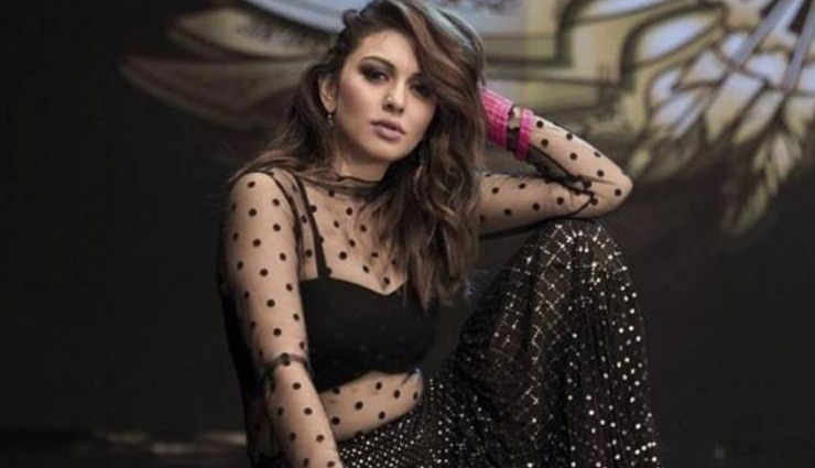 Hansika Motwani’s private and bikini pictures leaked online by hackers