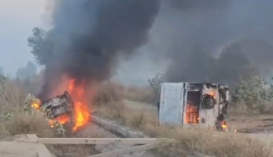 राजस्थान में किसानों का उग्र आंदोलन, एथेनॉल फैक्ट्री और 10 से ज्यादा वाहन फूंके, टिब्बी क्षेत्र में इंटरनेट सेवाएं ठप