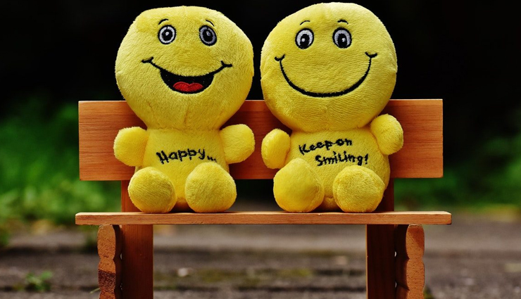 100 Ways To Live a Happier Life