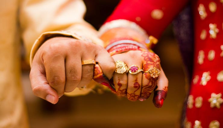 relationship tips,relationship tips in hindi,married life tips,happy married life