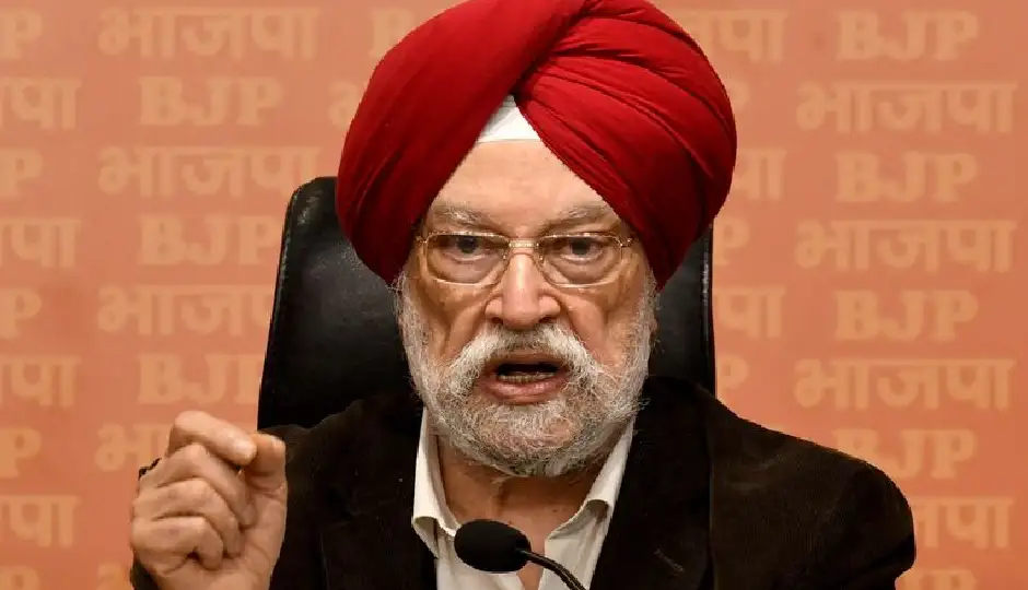 न तेल खत्म होने का खतरा, न लॉकडाउन की आशंका! हरदीप पुरी ने बताया देश में कितना है पेट्रोल, डीजल और LPG का भंडार