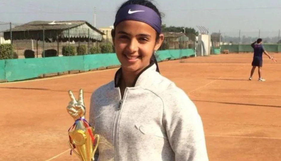 'बेटी की कमाई खा रहा है'... तानों से टूटा पिता, रसोई में घुसकर बेटी राधिका को मारी तीन गोलियां
