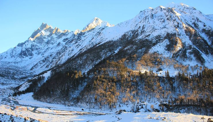 best treks in uttarakhand,trekking in uttarakhand,himalayan treks,devbhoomi treks,uttarakhand trekking season,nanda devi trek,valley of flowers trek,kedarnath trek,badrinath trekking,adventure in himalayas,bugyal treks,gangotri glacier trek