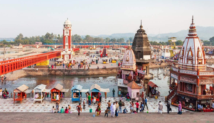 बिना पैसों के भी हरिद्वार में हो सकता हैं गुजारा, इन आश्रमों में हैं रहने और खाने की फ्री व्यवस्था
