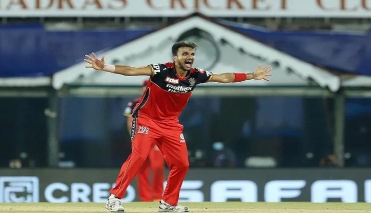 IPL 2021 : पहले मैच में ही हर्षल पटेल ने बनाया इतिहास, अपने नाम किया यह कीर्तिमान