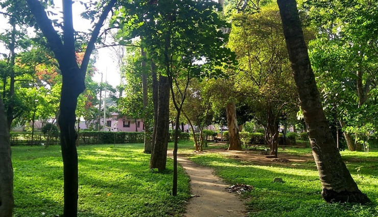 hassan,places to visit in hassan,tourist attraction in hassan,gorur dam,shettihalli church,hasanamba temple,lakshmi devi temple,maharaja park,ishvara temple