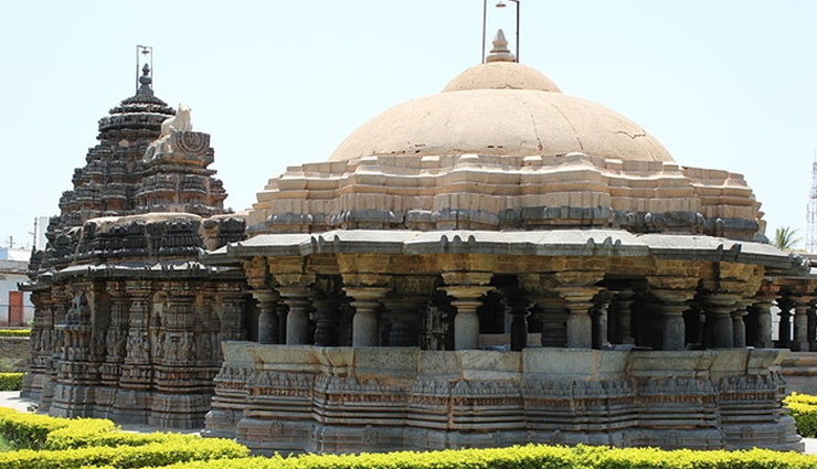 hassan,places to visit in hassan,tourist attraction in hassan,gorur dam,shettihalli church,hasanamba temple,lakshmi devi temple,maharaja park,ishvara temple